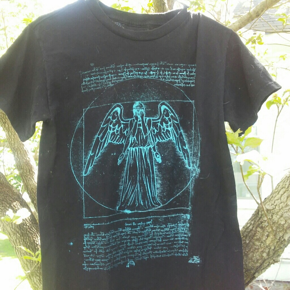Glow in the dark weeping angle shirt